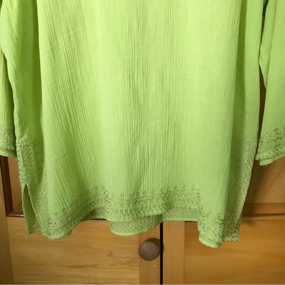 Chico’s Women’s Lime Green Embroidered Tunic Top - size 3 - Picture 4 of 7